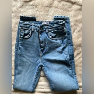 ZARA Skinny Jean